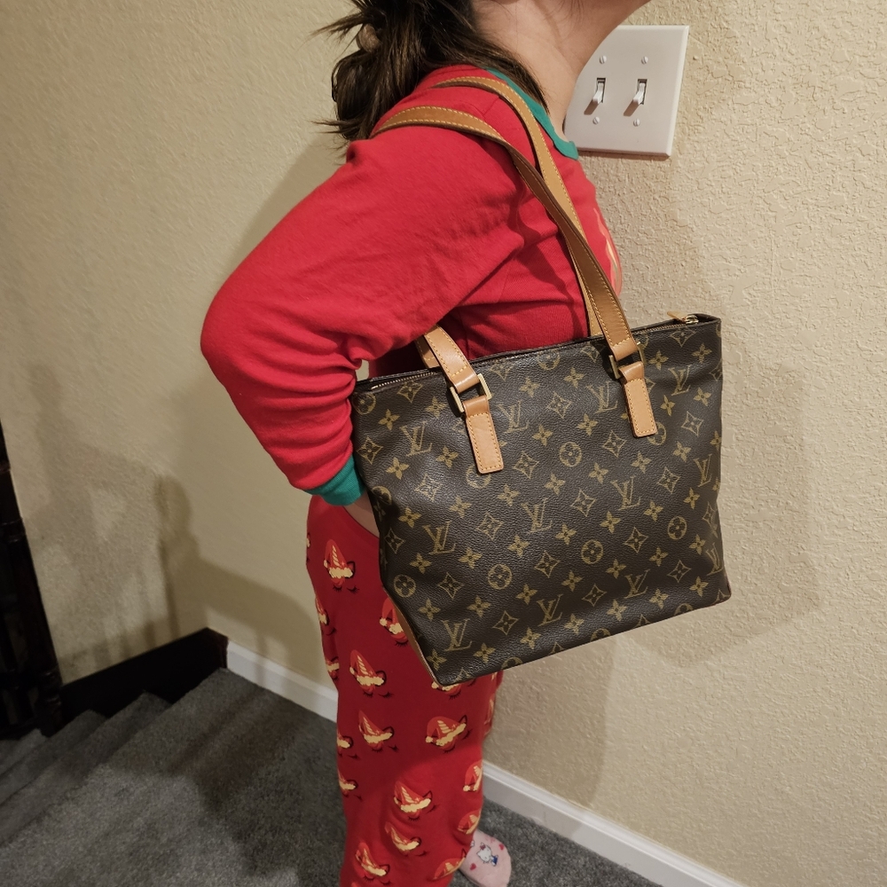 Louis Vuitton Classic Monogram Tote - Picture 15 of 16